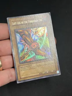 Yugioh Left Leg of the Forbidden One LOB-121 Ultra Rare WAVY! - Image 2