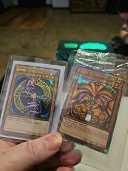 Yugioh Collection lot Tons Of Holos - Image 4