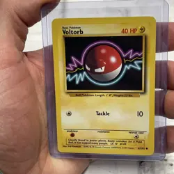 Pokemon TCG Voltorb Base Set 67/102 Regular Unlimited Common Card NM/MT Vintage - Image 1