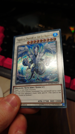 Yu-Gi-Oh! Ultimate Rare Style Trishula, Dragon of the Ice Barrier - Image 2