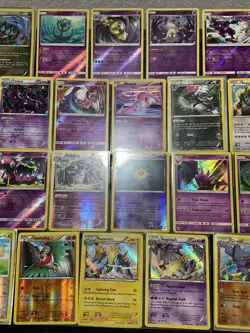(30) Pokemon Cards Lot WOTC Vtg Holo STAMPED REVERSE Latios Crobat Nidoking - Image 3