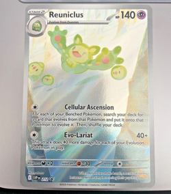 Pokemon card - Reuniclus #212 - PROMO- Scarlet & Violet Black Star 2025 - Holo - Image 3