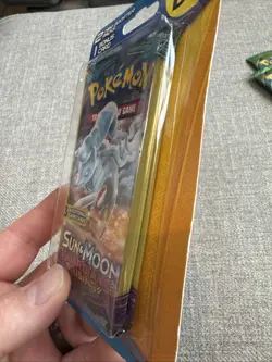 1 - Pokemon Sun & Moon Guardians Rising DG Blister Pack - 2 Packs & 1 Bonus Card - Image 3