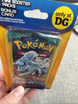 1 - Pokemon Sun & Moon Guardians Rising DG Blister Pack - 2 Packs & 1 Bonus Card - Image 5