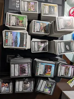 4500+ Star Trek CCG Cards - White Border And Black Border - Image 1