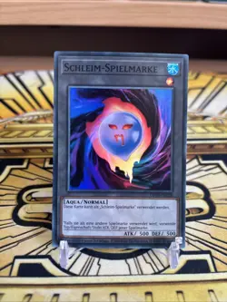 Yugioh Schleim-Spielmarke OP19-DE028 Super Rare - Image 1