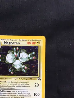 Pokemon Cards: 1st Edition Fossil Rare Holo: Magneton 11/62 - Image 4