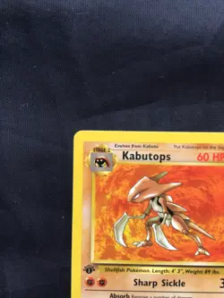Pokemon Cards: Fossil 1st Edition Rare: Kabutops 24/62 - Image 2