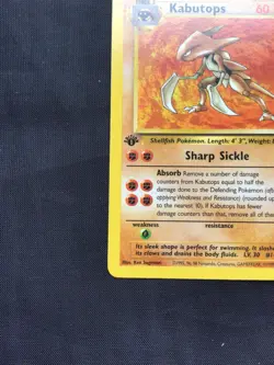 Pokemon Cards: Fossil 1st Edition Rare: Kabutops 24/62 - Image 5