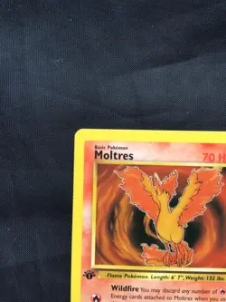 Pokemon Cards: Fossil 1st Edition Rare: Moltres 27/62 - Image 2