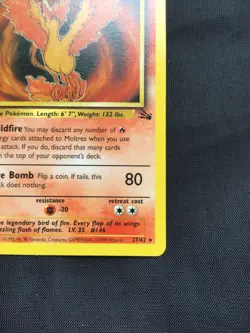 Pokemon Cards: Fossil 1st Edition Rare: Moltres 27/62 - Image 4