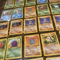 Vintage Bulk Base Cards Pokemon Card Pokemon 117 Cards Near Mint - Image 4