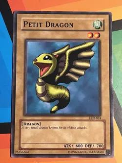 Yu-Gi-Oh! TCG Petit Dragon Legend of Blue Eyes White Dragon LOB-024-NM - Image 1