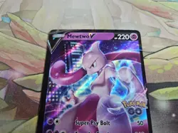 Pokemon TCG - Mewtwo V SWSH223 Promo - Off Center LP/NM - Image 2