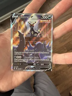 Pokemon TCG Umbreon v Alternate Full Art Holo Card 189/203SWSH07: Evolving Skies - Image 3