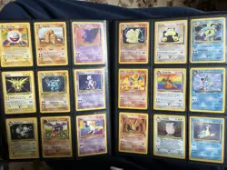 INSANE LOT 360 Cards - Pokemon Binder Collection - Charizard, Pikachu, Gengar - Image 1