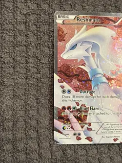 Pokemon Reshiram RC22/RC25 Ultra Rare Full Art Holo Legendary Treasures - Image 4