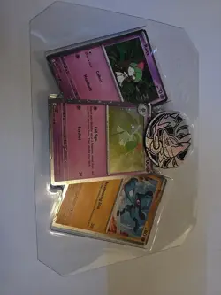 Pokemon TCG Tin Lunchbox Treasure Chest 300+ Cards With Original 3 Promo Cards - Image 4