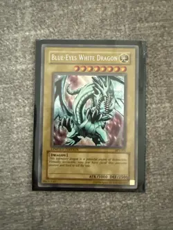 Yu GI Oh Blue Eyes White Dragon Vintage Card BPT 003 Limited Edition Rare Holo - Image 4