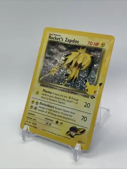 Rocket's Zapdos 15/132 Pokemon Celebrations Classic Collection NM - Image 2