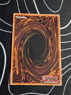 YUGIOH DARK MAGICIAN GIRL PLATINUM SECRET RARE NM RA04-EN107 DPBC/DPYG ART - Image 2