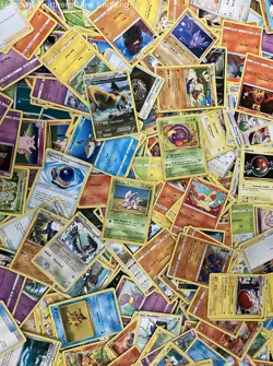 2.5LB Lot of Various Mixed Assorted Pokemon Cards TCG CCG Trading Cards - Image 3