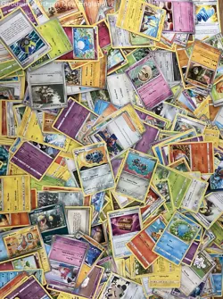2.5LB Lot of Various Mixed Assorted Pokemon Cards TCG CCG Trading Cards - Image 2