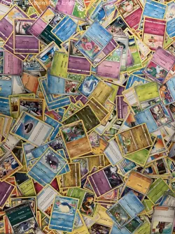 2.5LB Lot of Various Mixed Assorted Pokemon Cards TCG CCG Trading Cards - Image 3