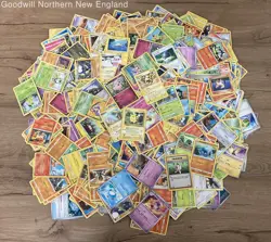 2.5LB Lot of Various Mixed Assorted Pokemon Cards TCG CCG Trading Cards - Image 1