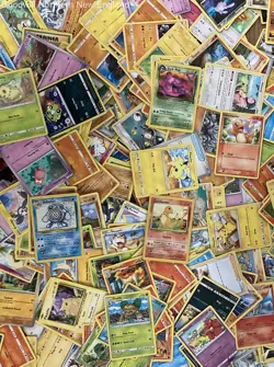 2.5LB Lot of Various Mixed Assorted Pokemon Cards TCG CCG Trading Cards - Image 4