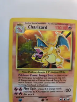 Charizard Base Set Pokemon Card Base WOTC - Image 3