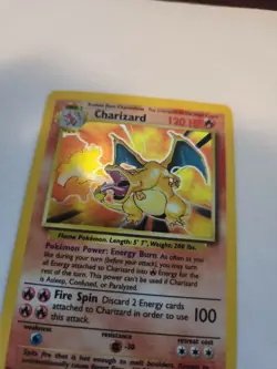 Charizard Base Set Pokemon Card Base WOTC - Image 5