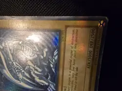 Yugioh card Blue-Eyes White Dragon SDK-001 Holo Moderate Play - Image 5