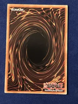 Yu-Gi-Oh! TCG Blue Eyes White Dragon Custom Platinum Secret Rare - Image 2
