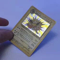 Pokemon Card - Jolteon 4/64 Holo Jungle 1999 - Image 3