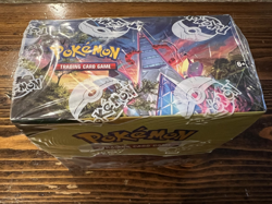 Pokemon TCG Sword & Shield Evolving Skies Booster Box Sealed New W/ Acrylic Case - Image 4