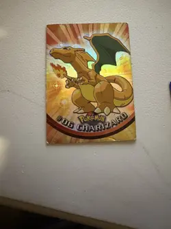 1999 Topps Pokemon TV #06 Charizard Rainbow Foil Black Logo - LP - Image 1