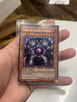 Caius the Shadow Monarch SDDE-EN001 Structure Deck: the Dark Emperor 1st Edition - Image 1