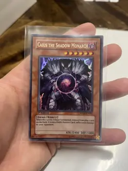 Caius the Shadow Monarch SDDE-EN001 Structure Deck: the Dark Emperor 1st Edition - Image 2