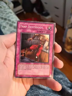 Yugioh Trap Dustshoot PGD-049 Common - Image 1