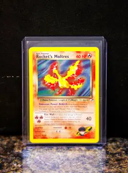 Rocket's Moltres 012/132 Gym Heroes Rare Holographic Pokemon Card - Image 2