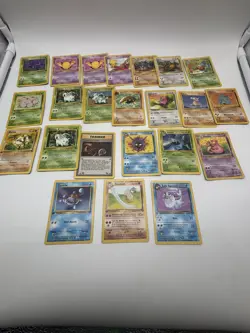 Pokemon TCG Vintage 35 Card Lot Fossil/Jungle & Team rocket Some First Editions! - Image 1