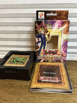 1996 Konami Yu-Gi-Oh Yugi Starter Deck SDY Open Box (Incomplete Missing Cards) - Image 1