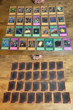 1996 Konami Yu-Gi-Oh Yugi Starter Deck SDY Open Box (Incomplete Missing Cards) - Image 2