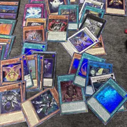 Lot Of 150 Plus Yu-Gi-Oh! Trading Cards - Image 3