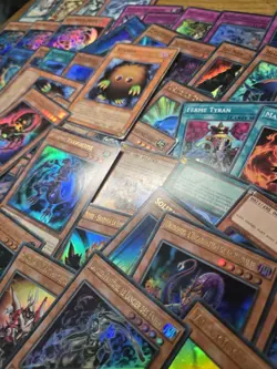 Lot 60 cartes Yu-Gi-Oh! ⭐ Ultra Rare / Super Rare / Rare / Communes - Cartes... - Image 3