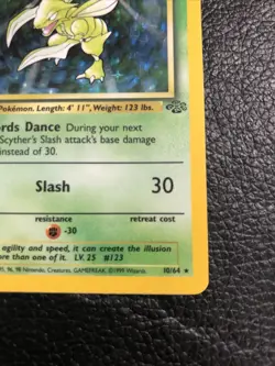 B6 1999 Pokemon TCG Scyther Jungle 1st Edition Holo Rare 10/64 - Image 4