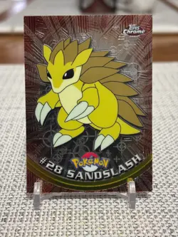 2000 Topps Chrome Pokemon #28 Sandslash (Chrome) NM - Image 1