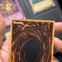Beta the Magnet Warrior DOR-002 Unlimited Edition Secret Rare MP - Image 3