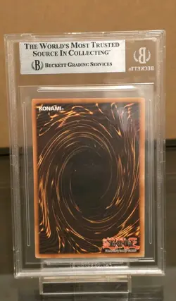 BLUE-EYES WHITE DRAGON YU-GI-OH YUGIOH ULTRA RARE 1ST EDITION SDK-001 BGS 6.5 - Image 2